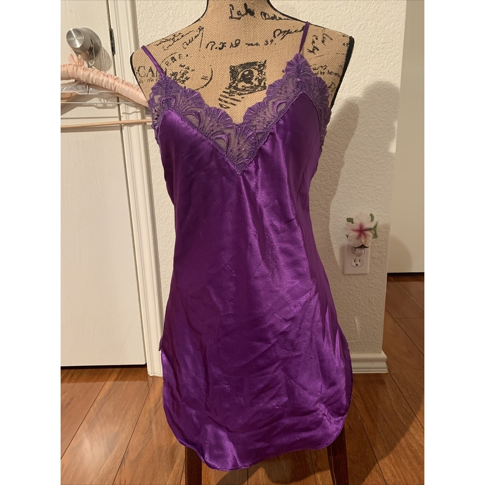 vintage victoria secret babydoll gown purple Sexy Golden Label Rare
